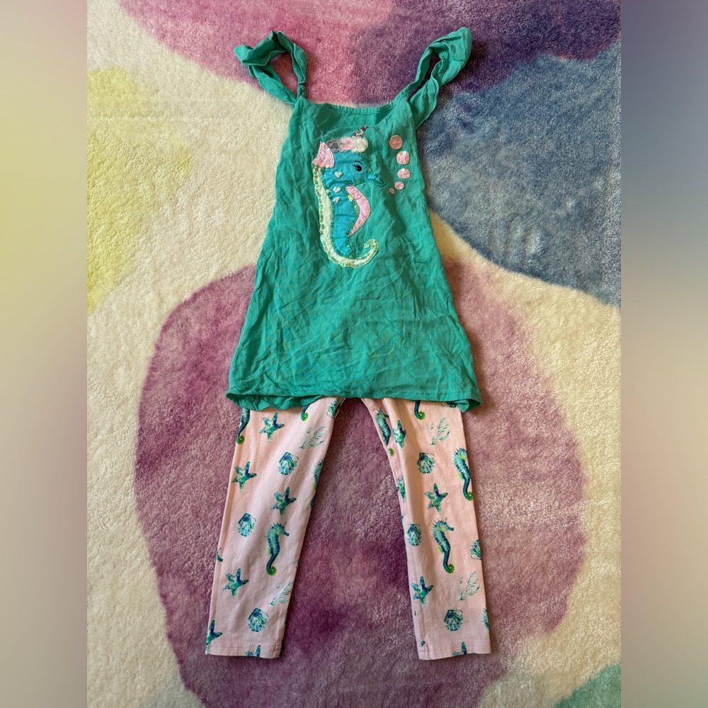 Like New size 5Haven Girl seahorse set!
